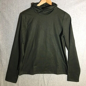 Womens NWT Under Armour Sweater Turtleneck Athletic Athleisure Workout Outdoors